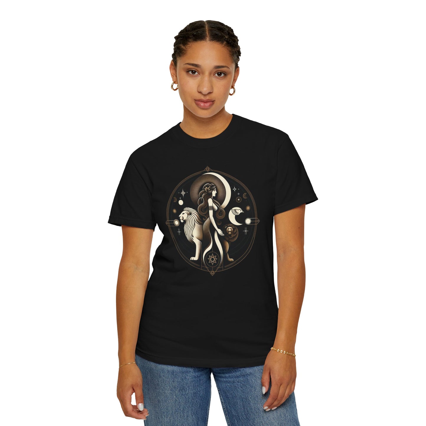 Inanna: Sumerian Goddess of Love & War T-Shirt