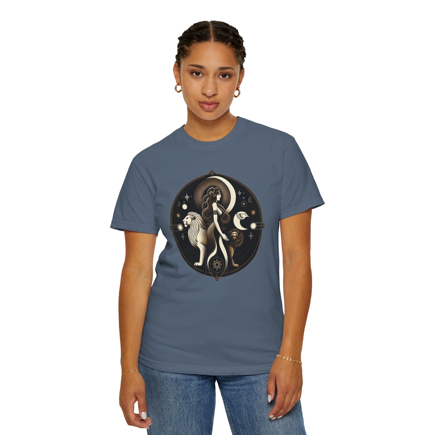 Inanna: Sumerian Goddess of Love & War T-Shirt