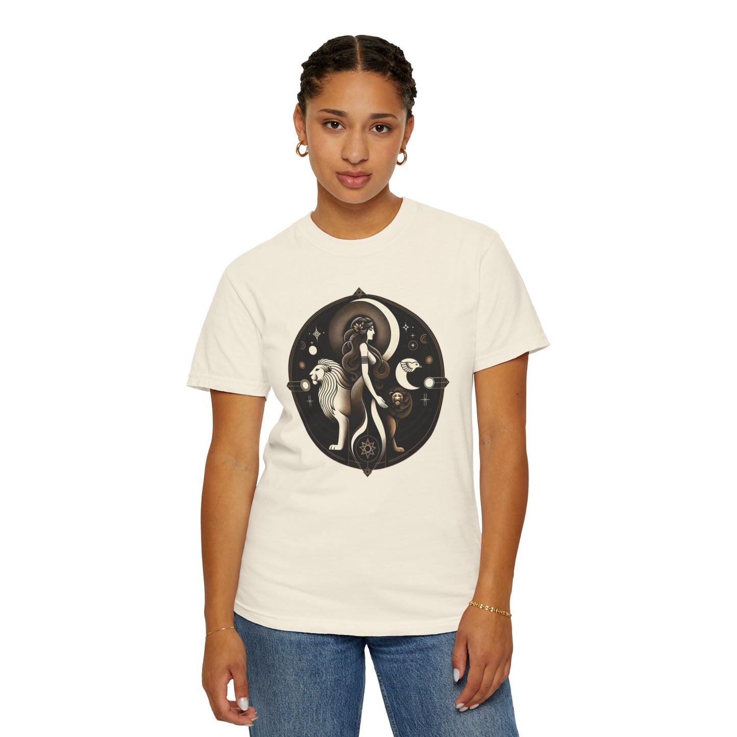 Inanna: Sumerian Goddess of Love & War T-Shirt